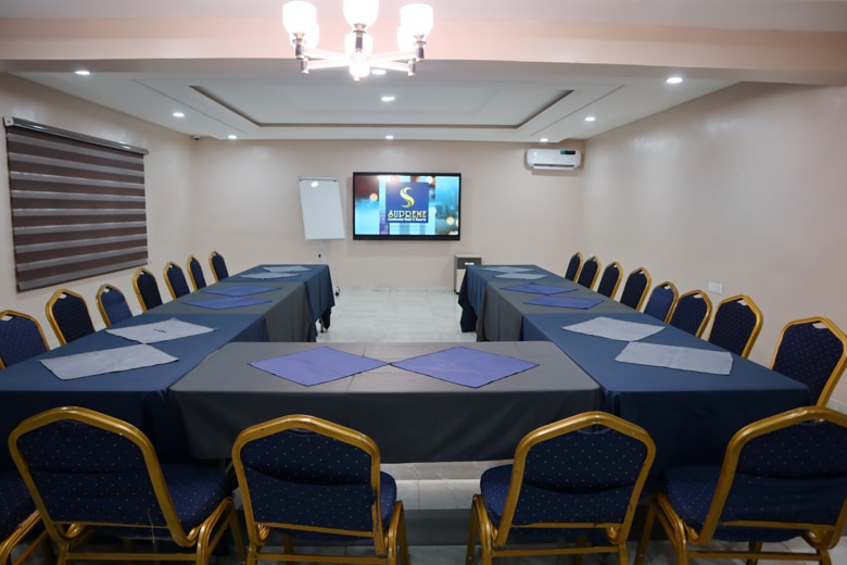 SUPREME CONTINENTAL HOTEL CONFRENCE HALL